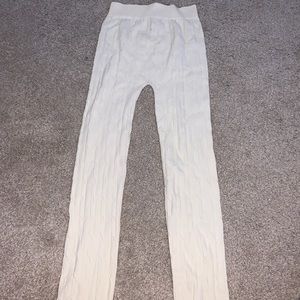 Delias Cream Cable Knit Leggings